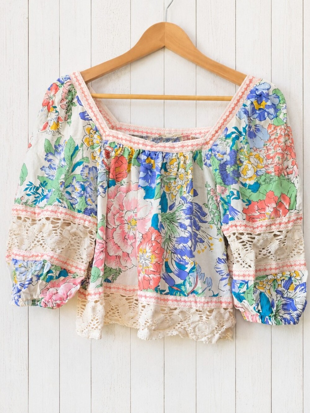 Christian Siriano Floral Crochet Trim Peasant Top